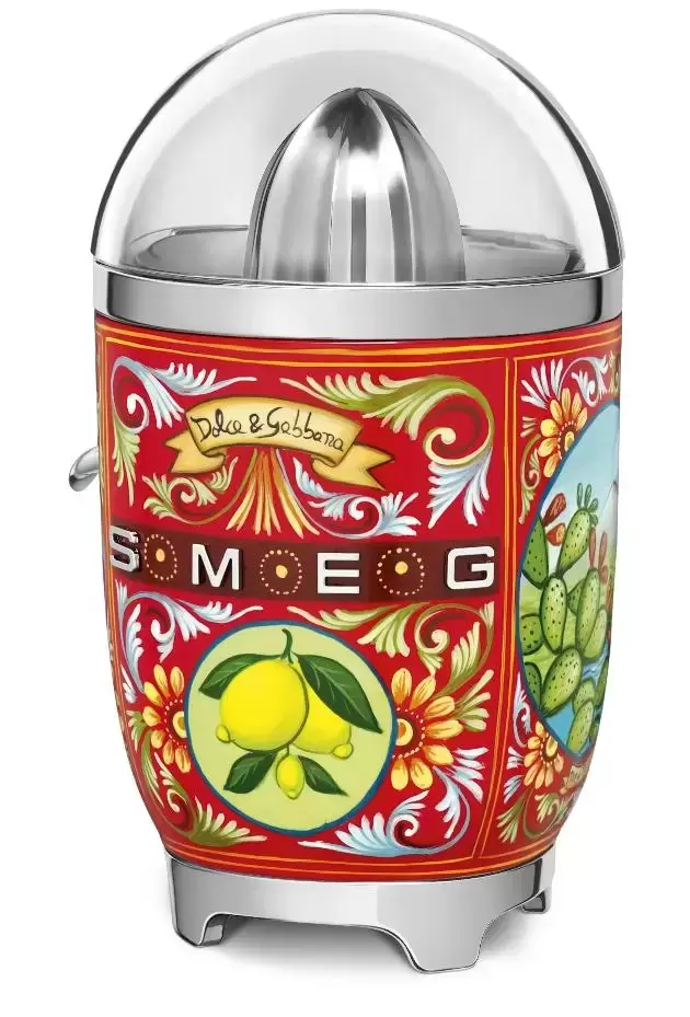 Соковыжималка Smeg CJF01DGEU